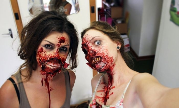 Scary Oz Comic-Con Zombie Makeup
