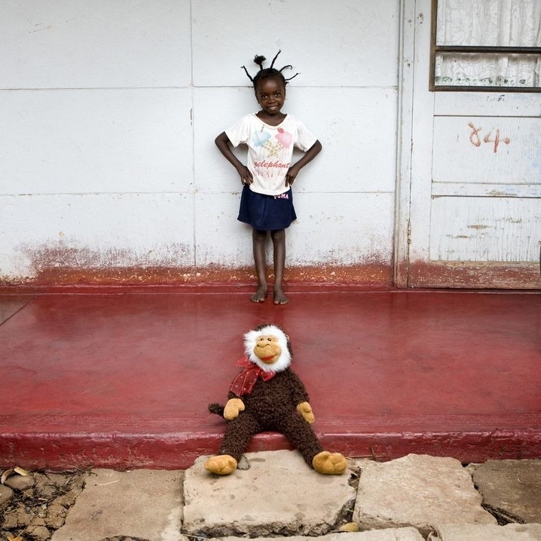 Photos of Children Around the World With Their Favorite Toys