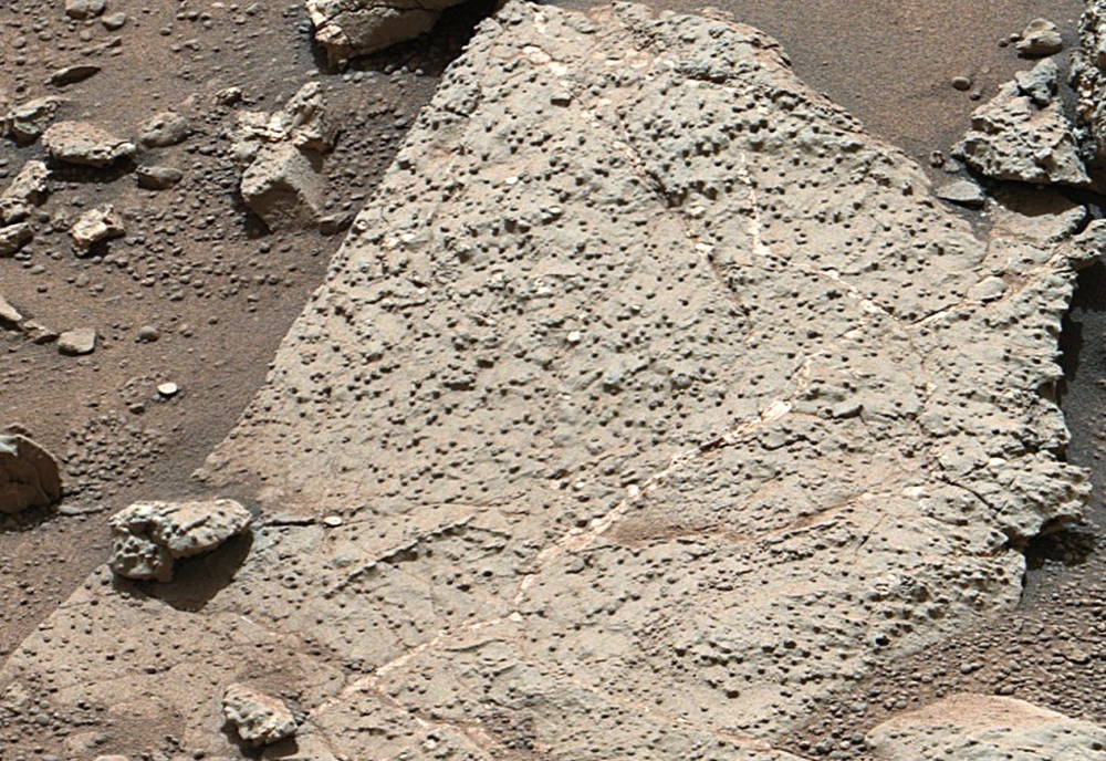 Curiosity Discovers An Ancient River Bed On Mars Implying Life!