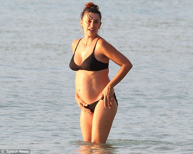 Pregnant Actress in Paradise