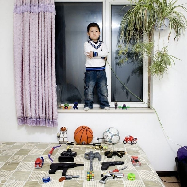 Kids Around The World Photographed With Their Favorite Toys 