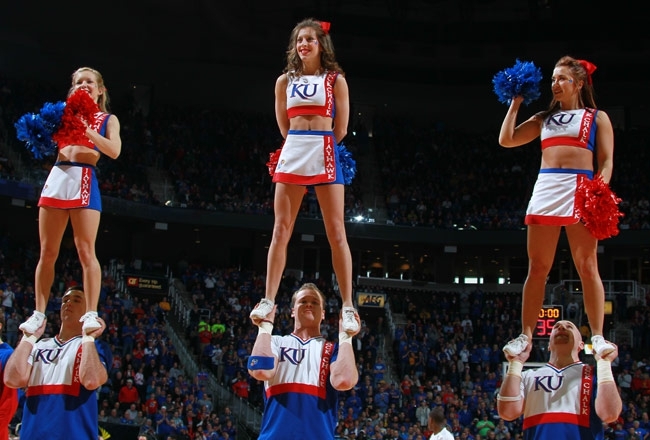 Beautiful March Madness Cheerleaders: No. 1 Seeds