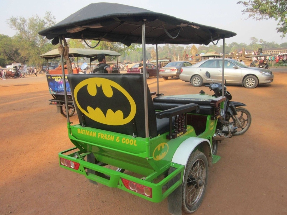 Bat Mobile 
