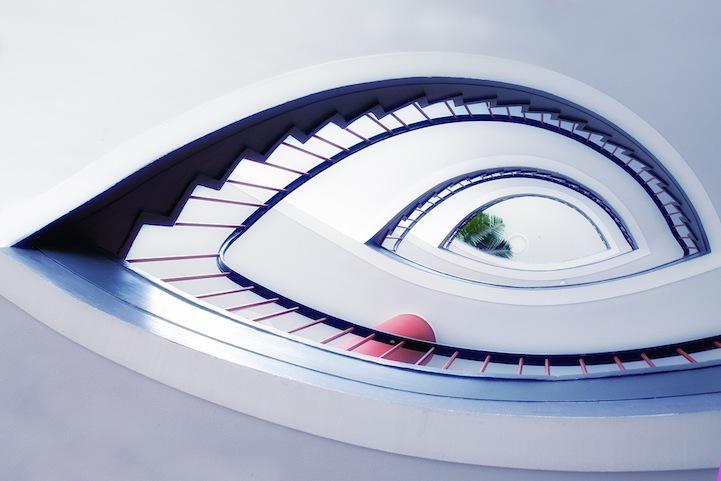 Staircase Eye 