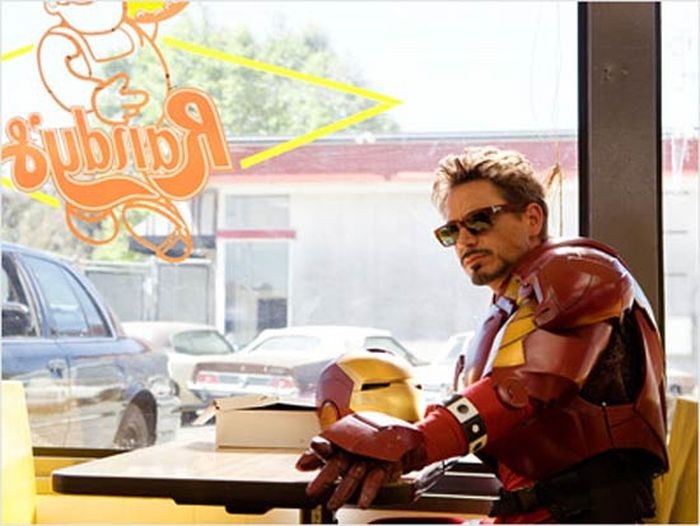 Robert Downey jr - Iron Man set