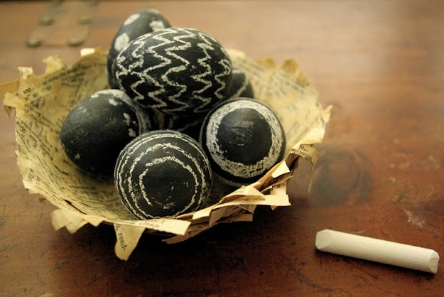 6. Chalkboard Easter Eggs
