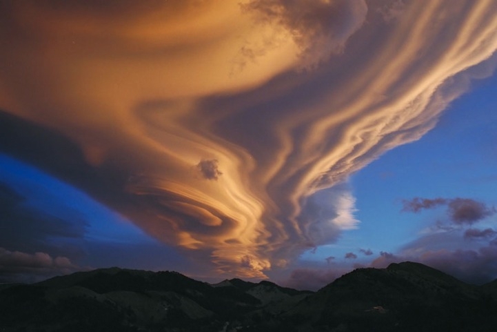 Tararua Range Mountains, North Island, New Zealand