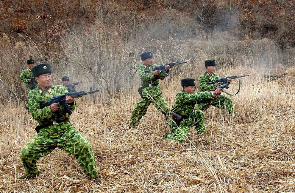 North Korea Soldiers 