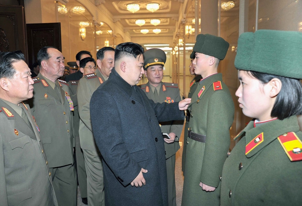Kim Jong-Un With Soldiers 