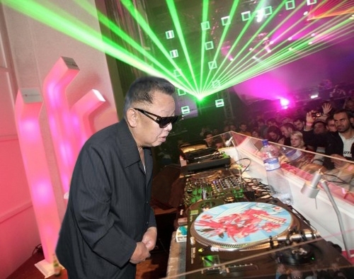 DJ Kim Jong-il
