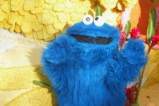 Proof That Cookie Monster and Elmo Are Huge Jerks