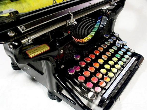 This Incredibly Cool Chromatic Typewriter Types Out Art 