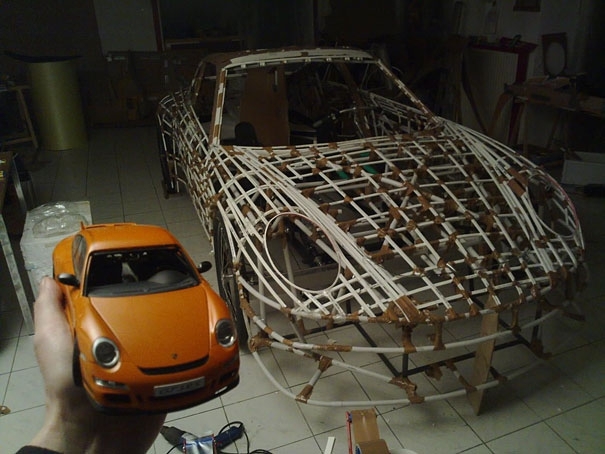 DIY Porsche Made Out Of Plastic Pipes and Aluminum Foil