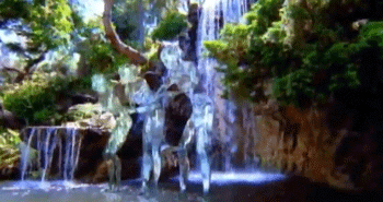 Here Are 6 GIFs From TLC's Video For 'Waterfalls'