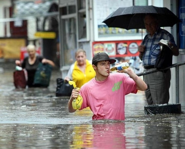 Floods aren't gonna stop my drinking 