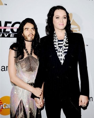 10 Mostly Hilarious But Slightly Terrifying Face Swaps of Musicians