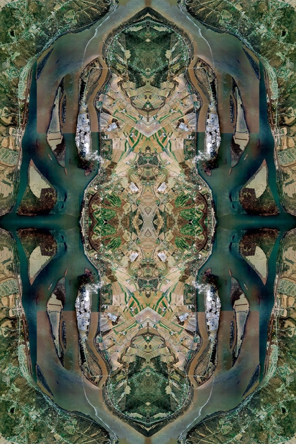 Complex & Beautifully Symmetrical Landscapes Of Earth