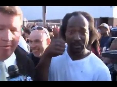 Charles Ramsey Rescues Missing Women, Becomes Internet Hero 