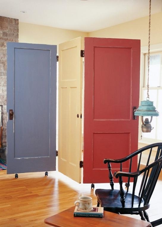 12 Creative Ways To Reuse Doors And Make Your House Unique.