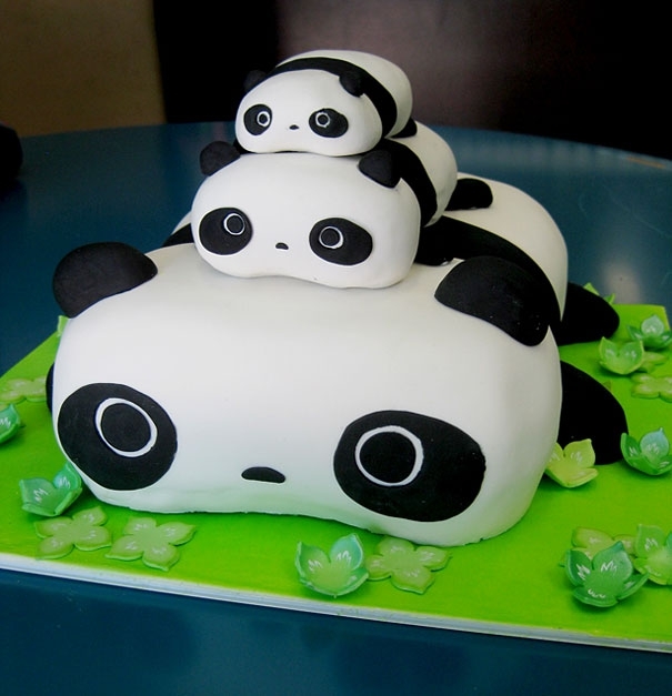 11. Panda Cake