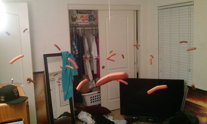 This person who made hot dog mistletoe