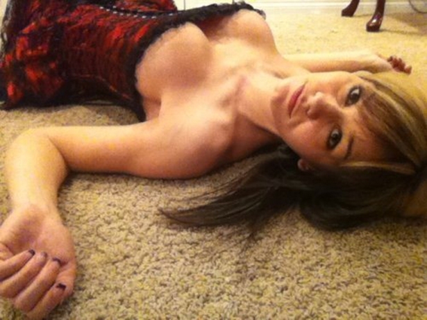 Comfy On the Floor 