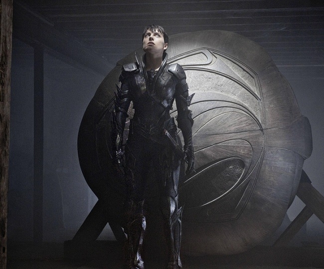 'Man Of Steel' 13-Minute Video, 8 New Pictures, And An Easter Egg