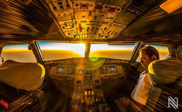 Beautiful Photos from Inside of Airplane Cockpit 