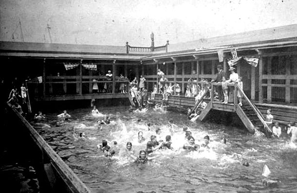 Vintage Photographs Of Life In 19th Century New York City 