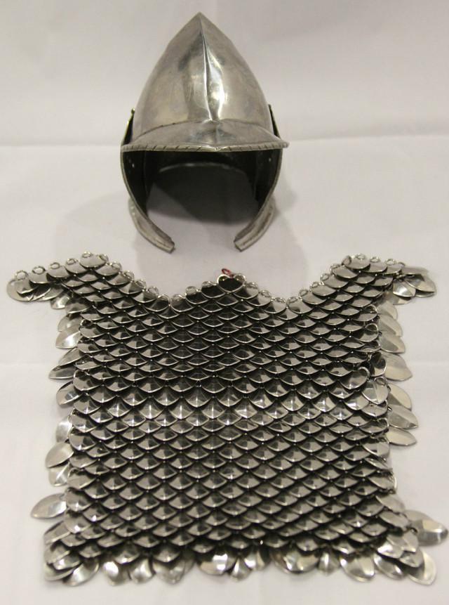 Guinea Pig Knight Armor 