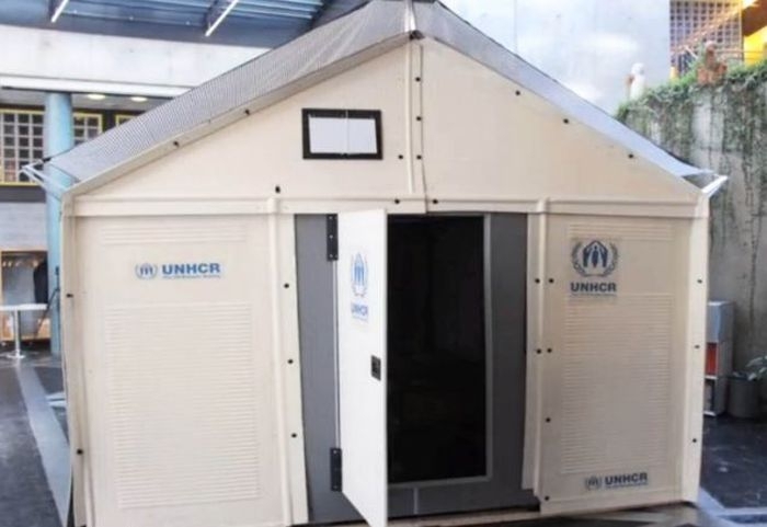 Flat Pack Refugee Shelters