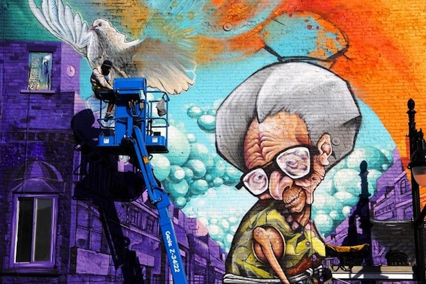Huge Mural of a Graffiting Grandma in Montreal 