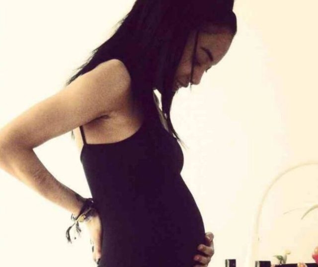 The Anorexic Pregnant Girl 