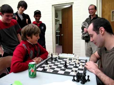 10-year-old beats international chess master in a 4-minute game 