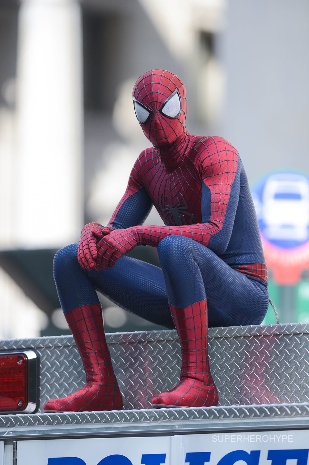 New AMAZING SPIDER-MAN 2 Set Photos: Rhino and Spider-Man 