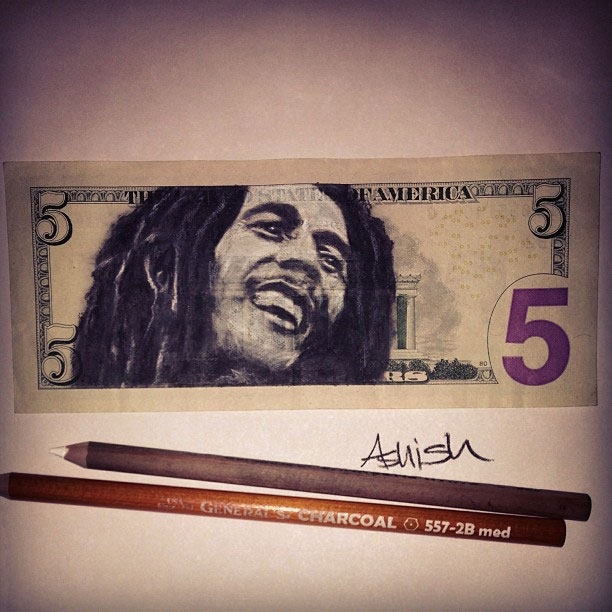 Amazing Pencil Portraits Drawn Onto Dollar Bills 