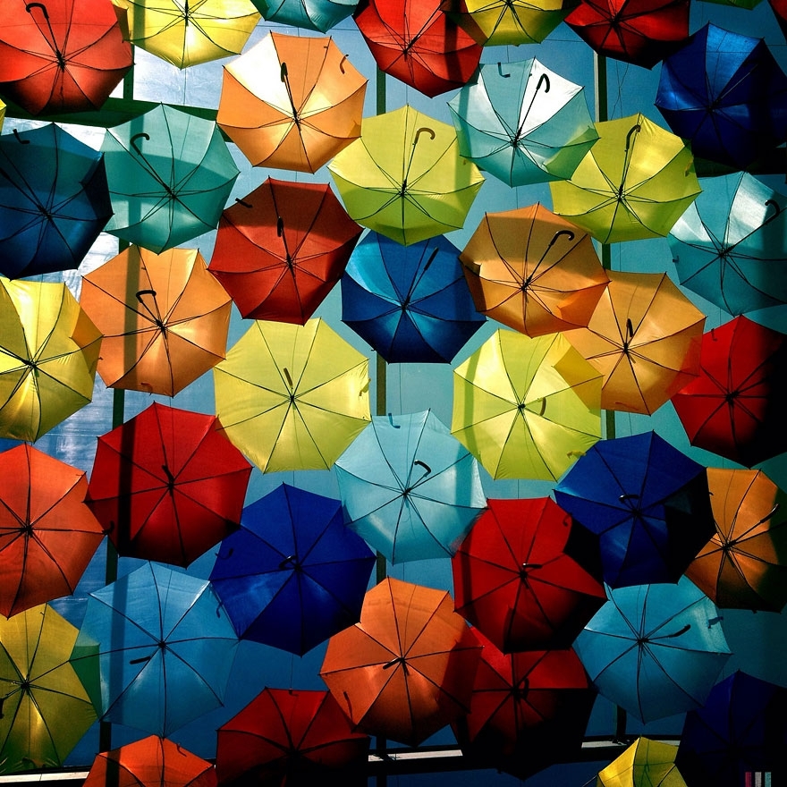 Floating Umbrellas Once Again Cover The Streets in Portugal