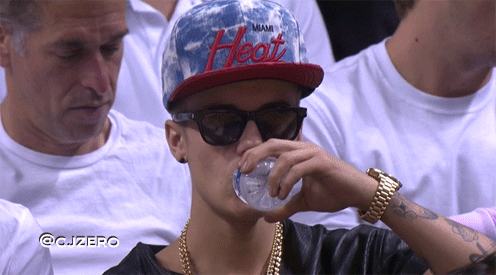 10 Reasons Why Justin Bieber Is History's Douchiest Monster