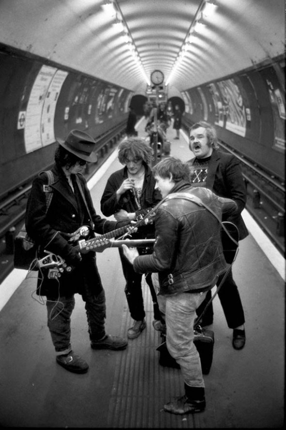 Extraordinary Photos Document 40 Years On The London Tube