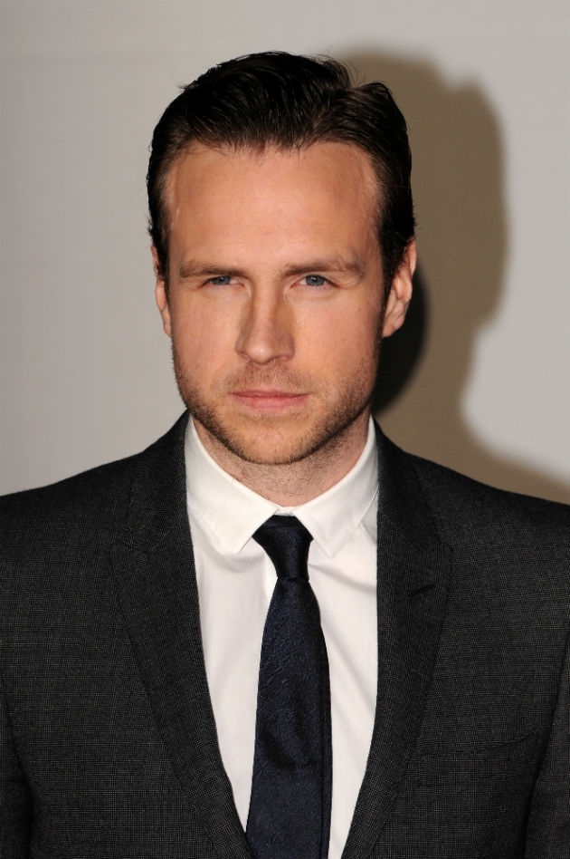 Meet Rafe Spall, the British Star of ‘I Give it a Year’ 