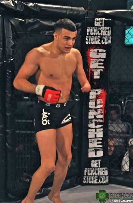 One-Armed Fighter Nick Newell 
