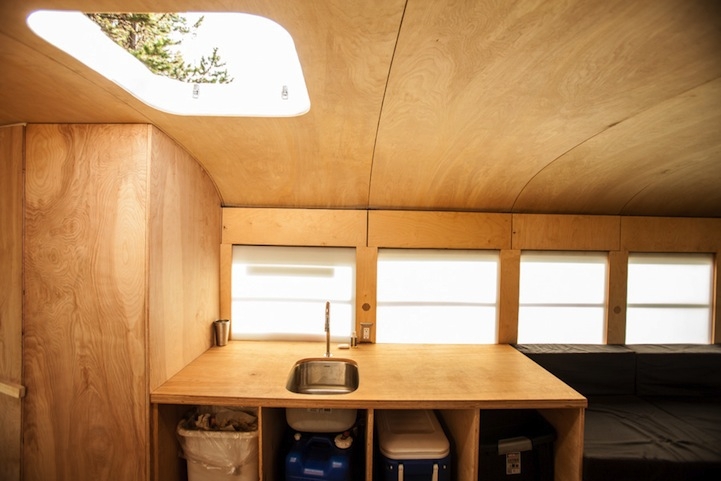 Architect Student Redesigns a School Bus as a Modular Home