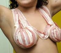12 Pics: Tits n Lady's Bacon Bits.