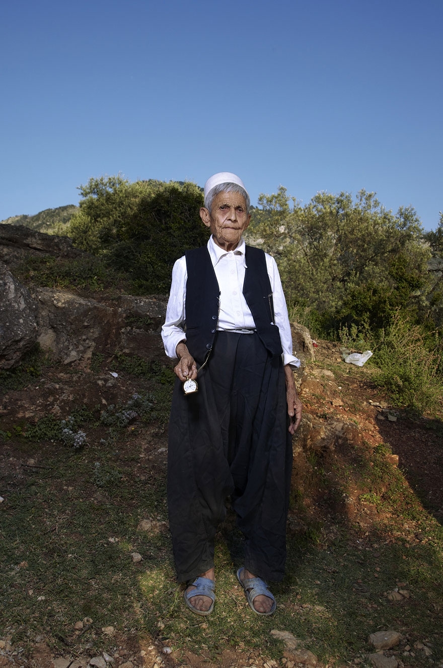 Photos of Albanian Women Who Have Lived Their Lives As Men