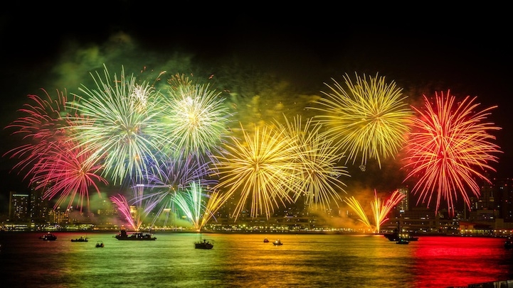 Spectacular Shots of Japan's Summertime Fireworks Festivals