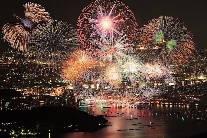 Spectacular Shots of Japan's Summertime Fireworks Festivals