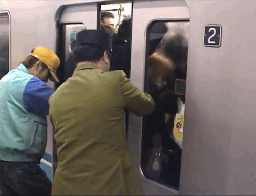 A Look at Tokyo Subways in the ‘60s and ‘70s vs. Subways Now 