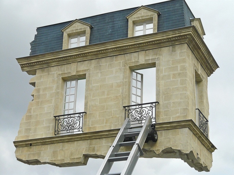 Surreal Floating Room Sculptures by Leandro Erlich