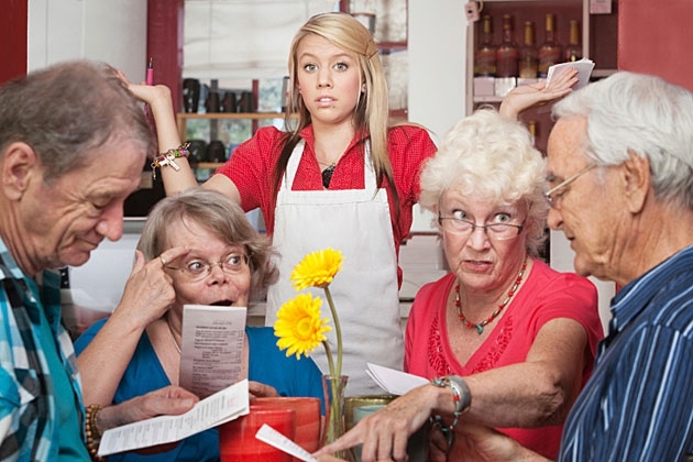 9 Signs You’re the Annoying Customer at the Restaurant