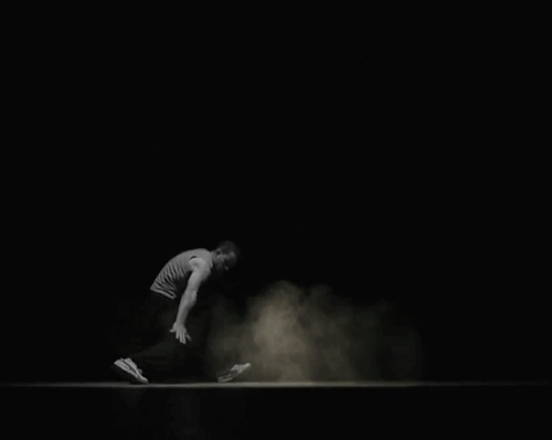 Phenomenal Footage Of Dancer Battling With Light 